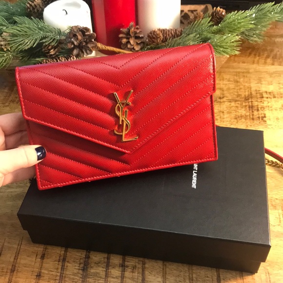 Yves Saint Laurent Handbags - 100% AUTHENTIC! YSL evening clutch on the chain